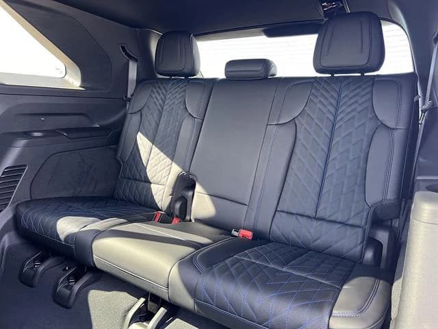 Cadillac Escalade IQ Luxury AWD 4dr 2026 — side view