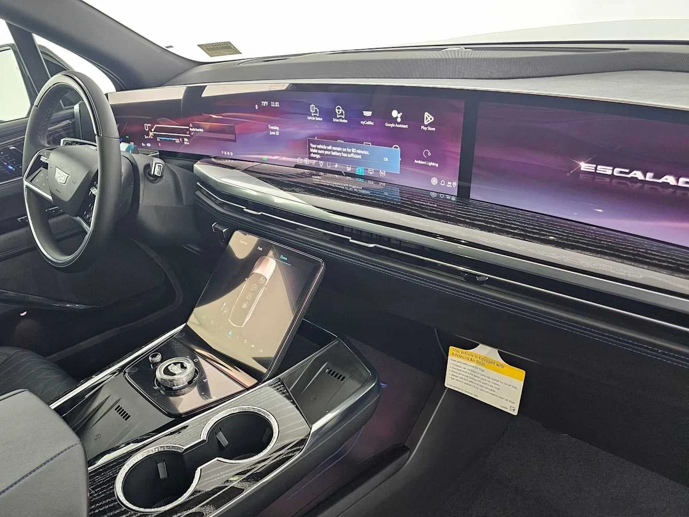 Cadillac Escalade IQ Luxury AWD 4dr 2026 — side view