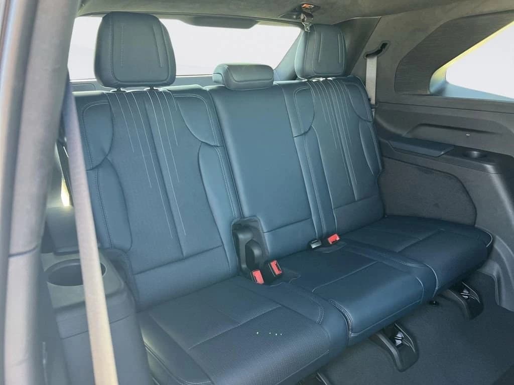 Cadillac Escalade IQ Luxury 2 AWD 4dr 2025 — side view