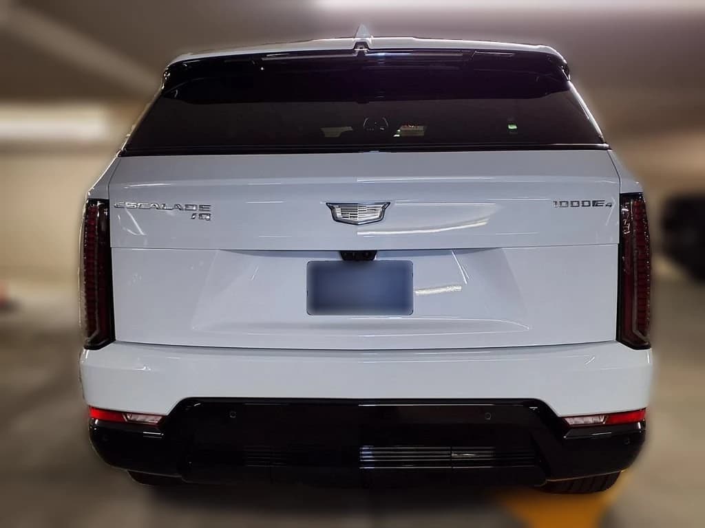 Cadillac Escalade IQ Sport AWD 4dr 2026 — side view