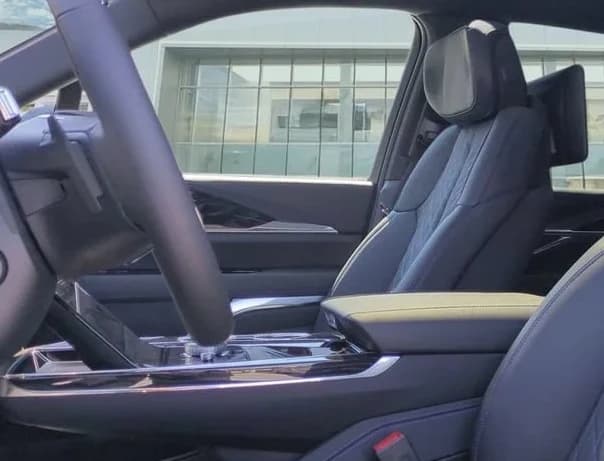 Cadillac Escalade IQ Sport AWD 4dr 2026 — side view