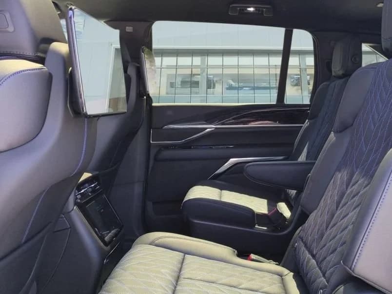 Cadillac Escalade IQ Sport AWD 4dr 2026 — side view