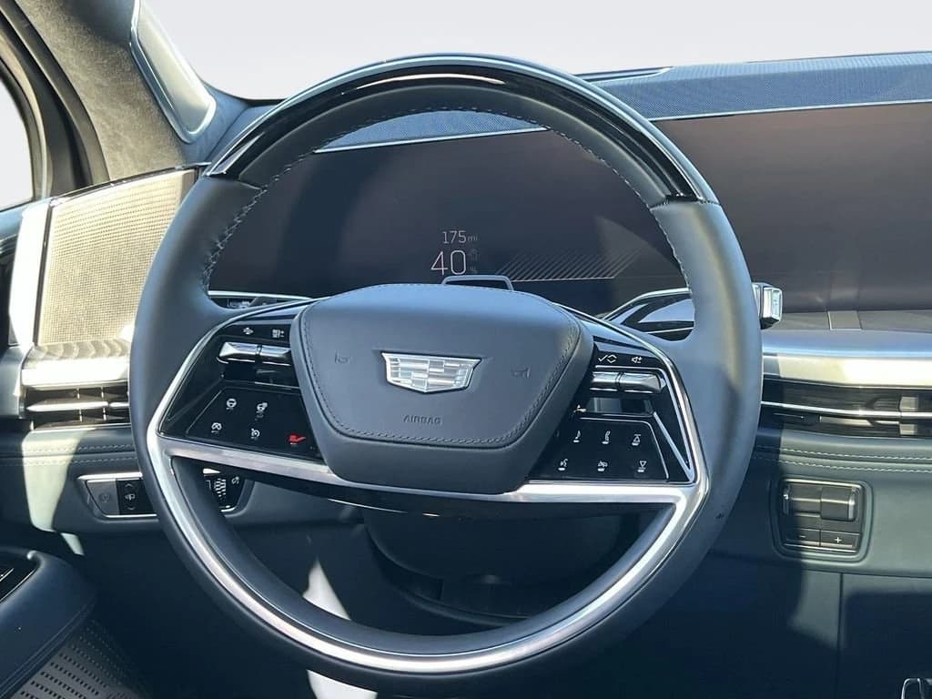 Cadillac Escalade IQ Sport 2 AWD 4dr 2025 — side view