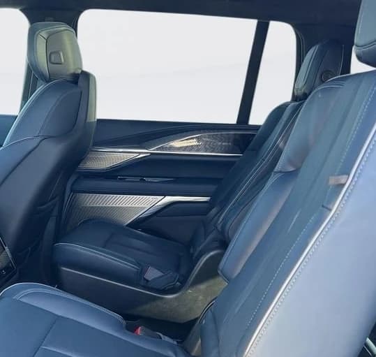 Cadillac Escalade IQ Sport 2 AWD 4dr 2025 — side view