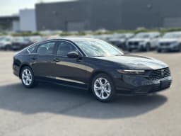 Honda Accord Sedan LX CVT 2026 — side view
