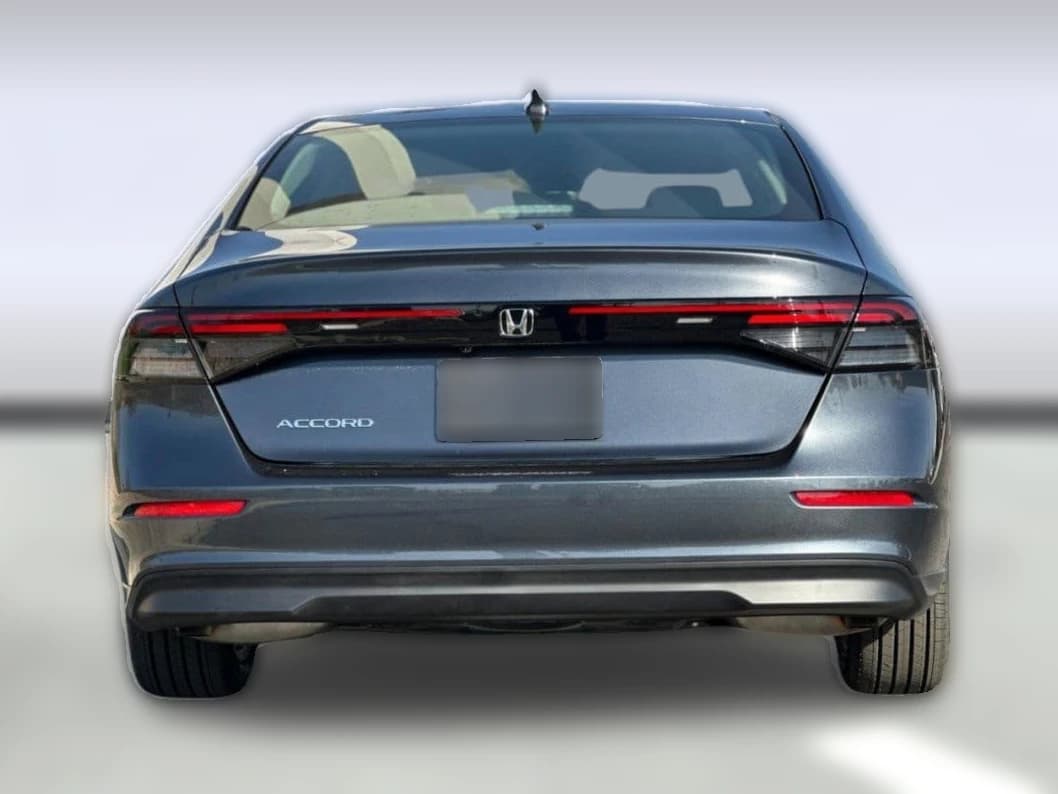 Honda Accord Sedan LX CVT 2026 — side view