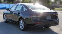 Honda Accord Sedan LX CVT 2026 — side view