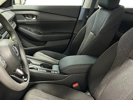 Honda Accord Sedan LX CVT 2026 — side view