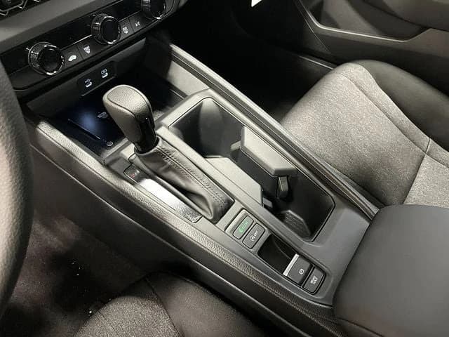 Honda Accord Sedan LX CVT 2026 — side view