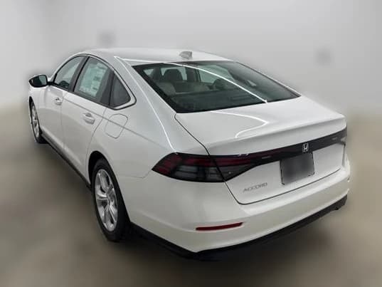 Honda Accord Sedan LX CVT 2026 — side view