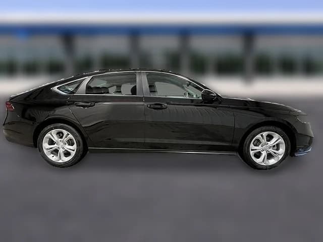 Honda Accord Sedan LX CVT 2026 — side view