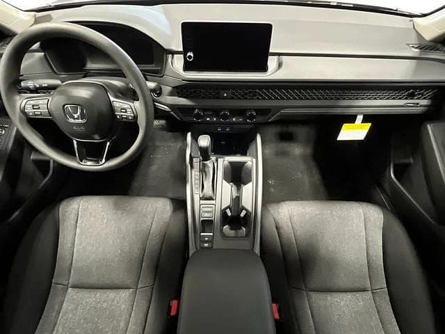 Honda Accord Sedan LX CVT 2026 — side view