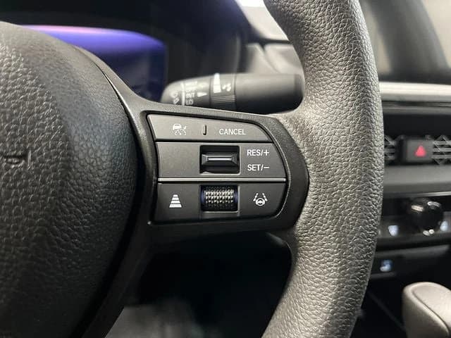 Honda Accord Sedan LX CVT 2026 — side view