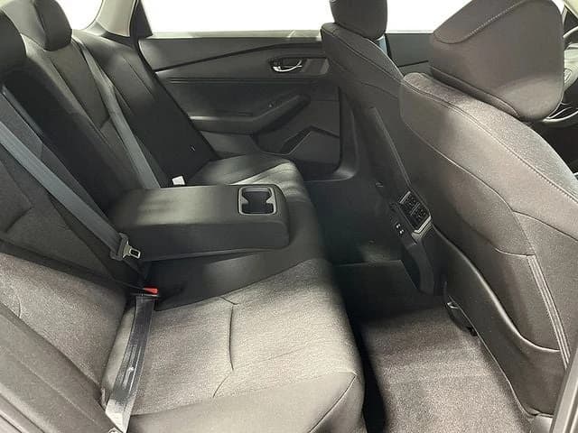 Honda Accord Sedan LX CVT 2026 — side view
