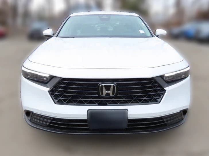 Honda Accord Sedan LX CVT 2026 — side view