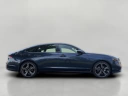Honda Accord Sedan SE CVT 2026 — side view