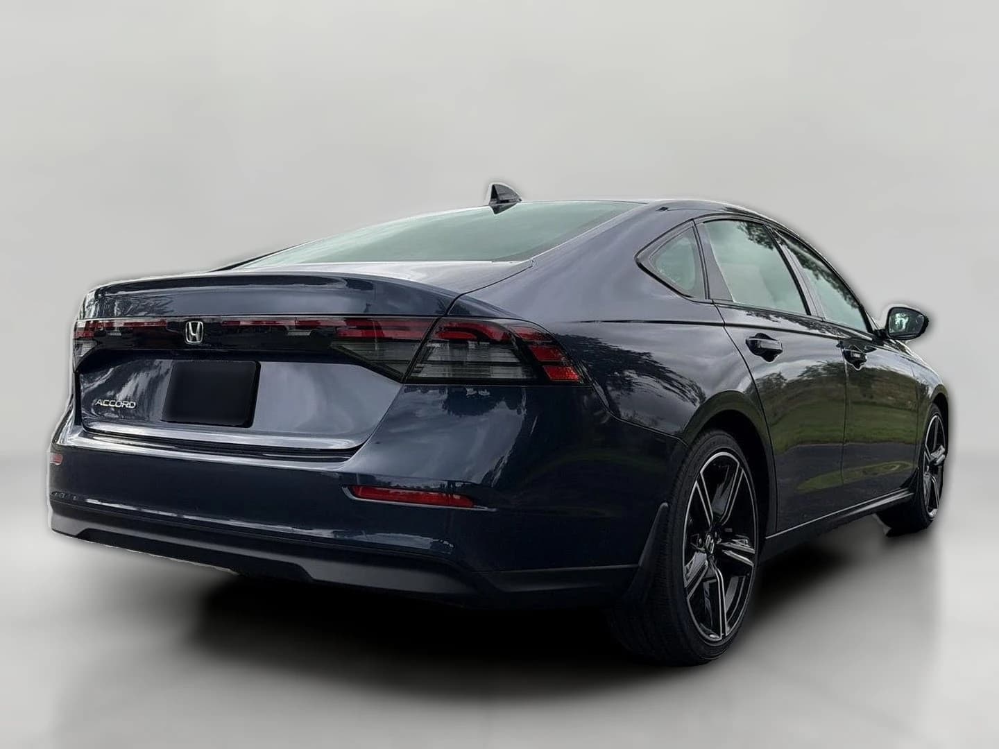 Honda Accord Sedan SE CVT 2026 — side view