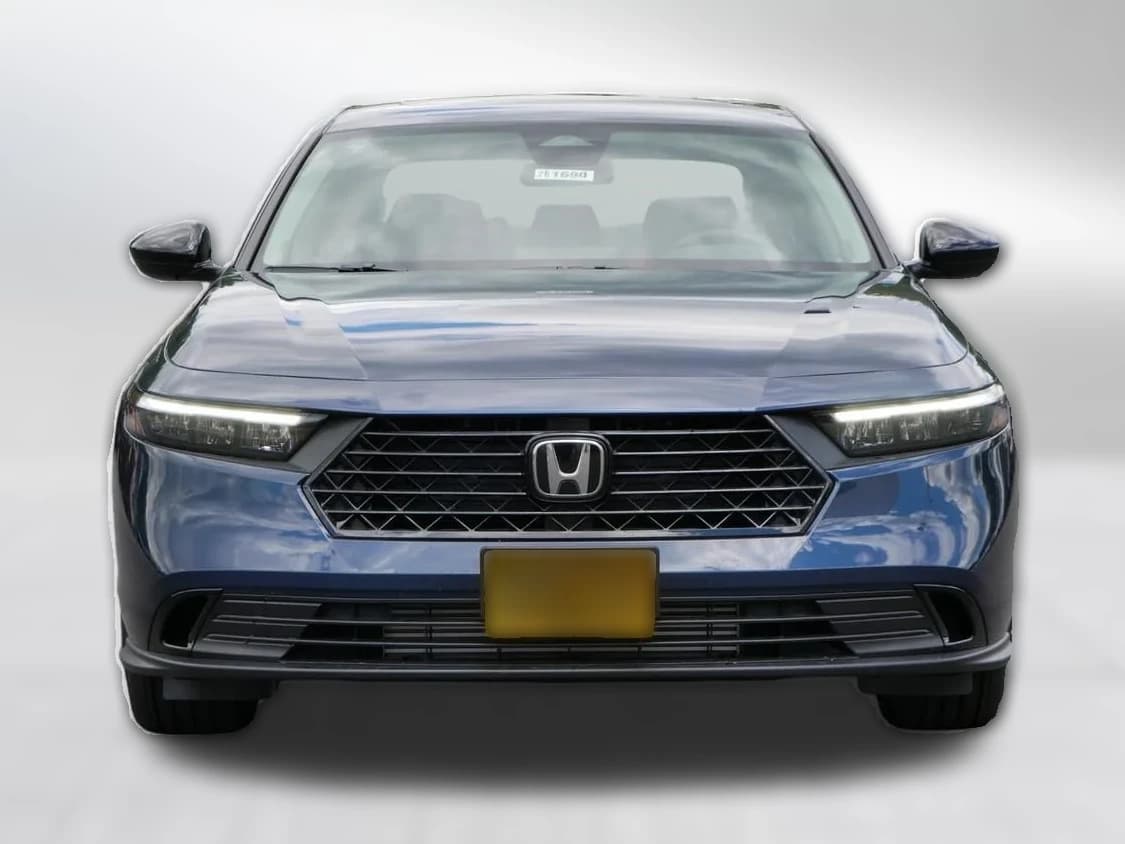 Honda Accord Sedan SE CVT 2026 — side view