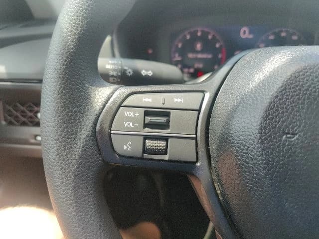 Honda Accord Sedan SE CVT 2026 — side view
