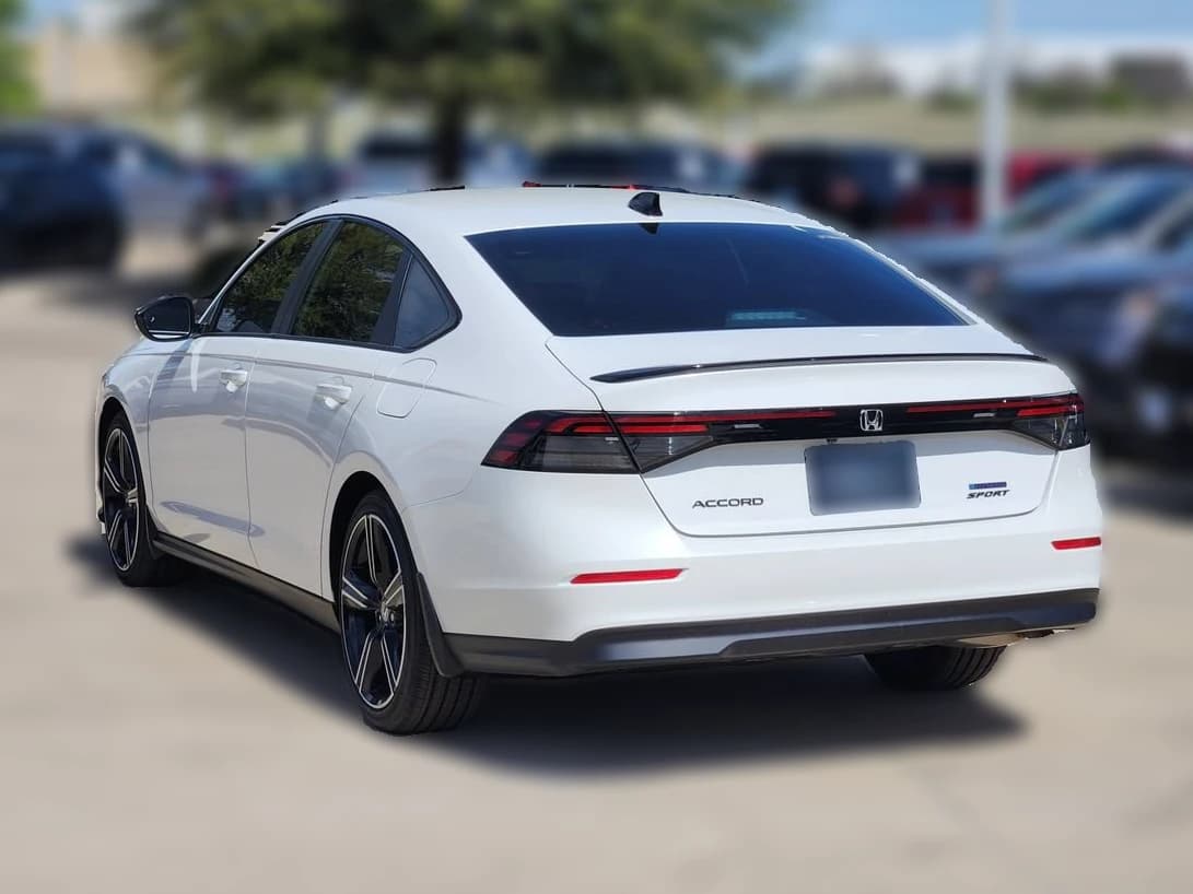 Honda Accord Hybrid Sport Sedan 2026 — side view