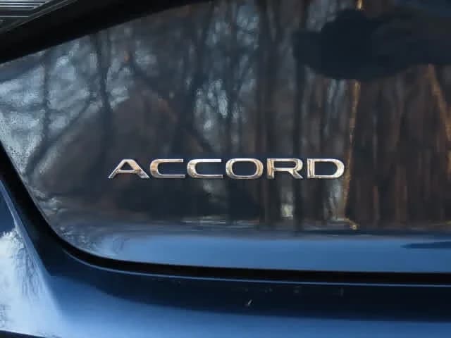 Honda Accord Hybrid EX-L Sedan 2026 — side view