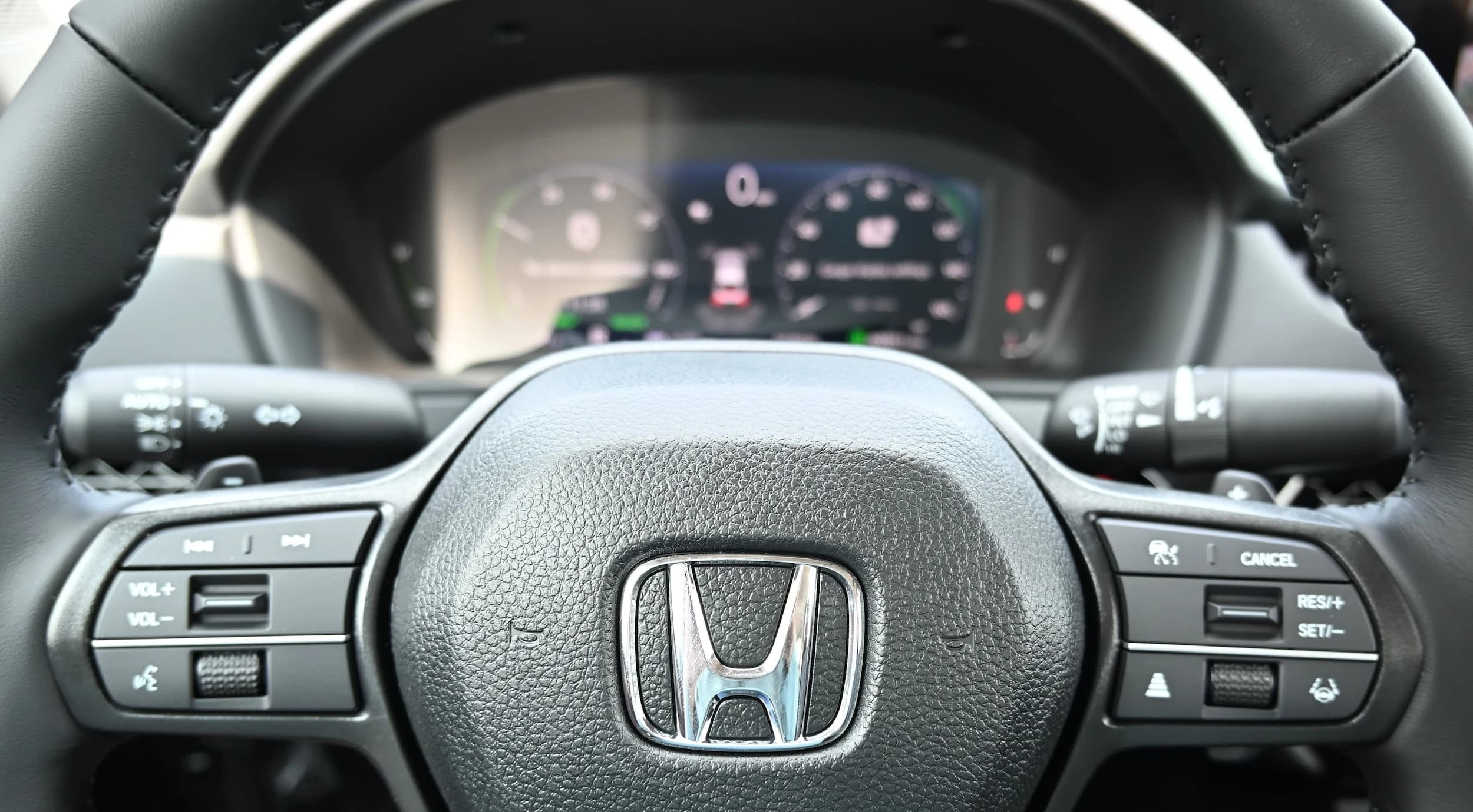 Honda Accord Hybrid EX-L Sedan 2026 — side view