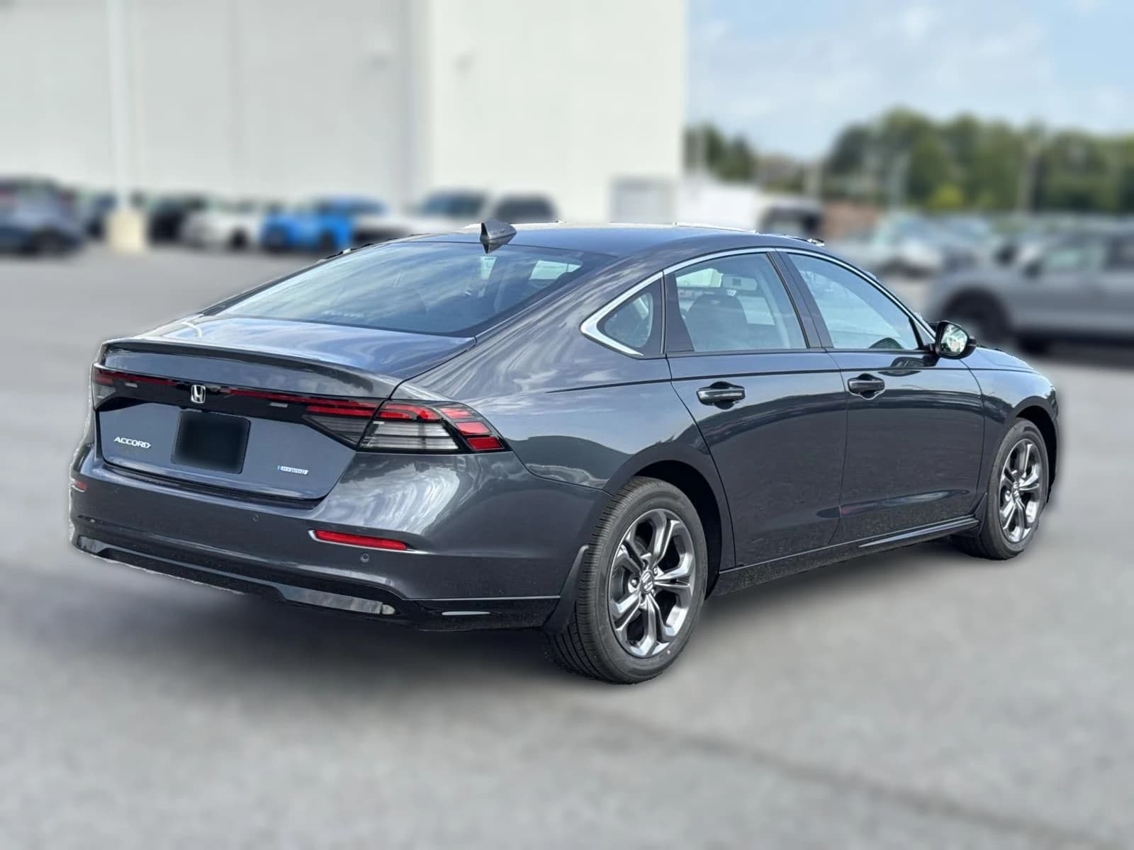 Honda Accord Hybrid EX-L Sedan 2026 — side view