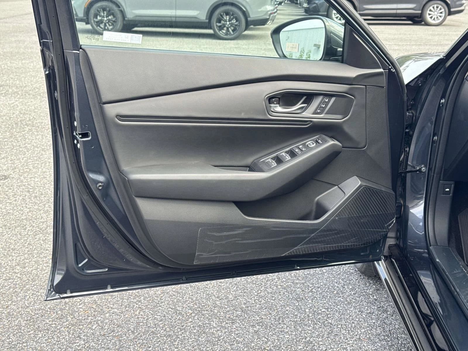 Honda Accord Hybrid EX-L Sedan 2026 — side view