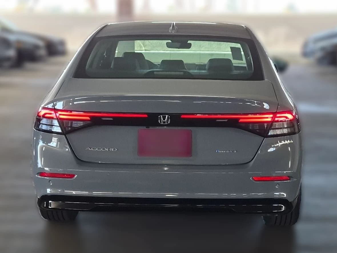 Honda Accord Hybrid EX-L Sedan 2026 — side view