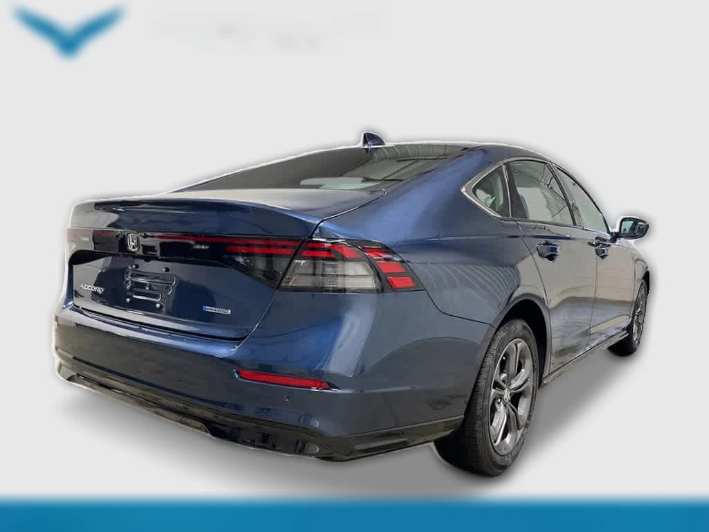 Honda Accord Hybrid EX-L Sedan 2026 — side view