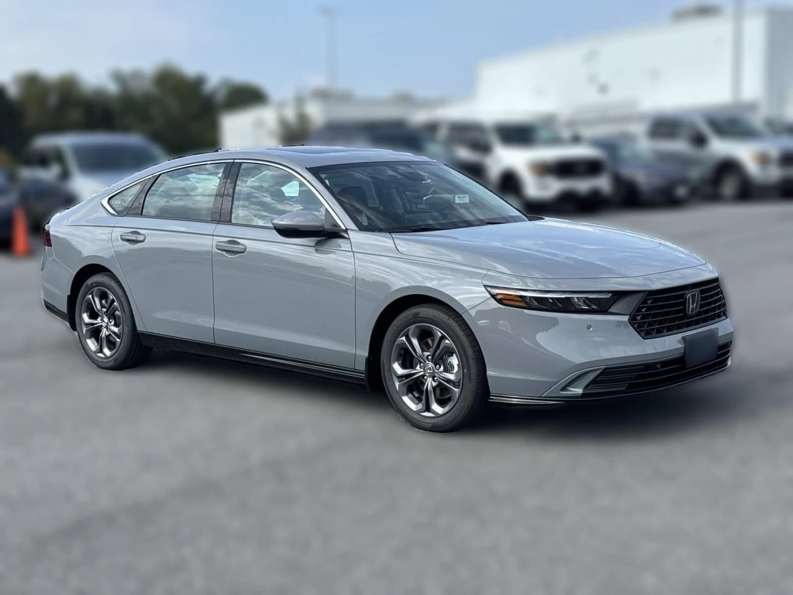Honda Accord Hybrid EX-L Sedan 2026 — side view