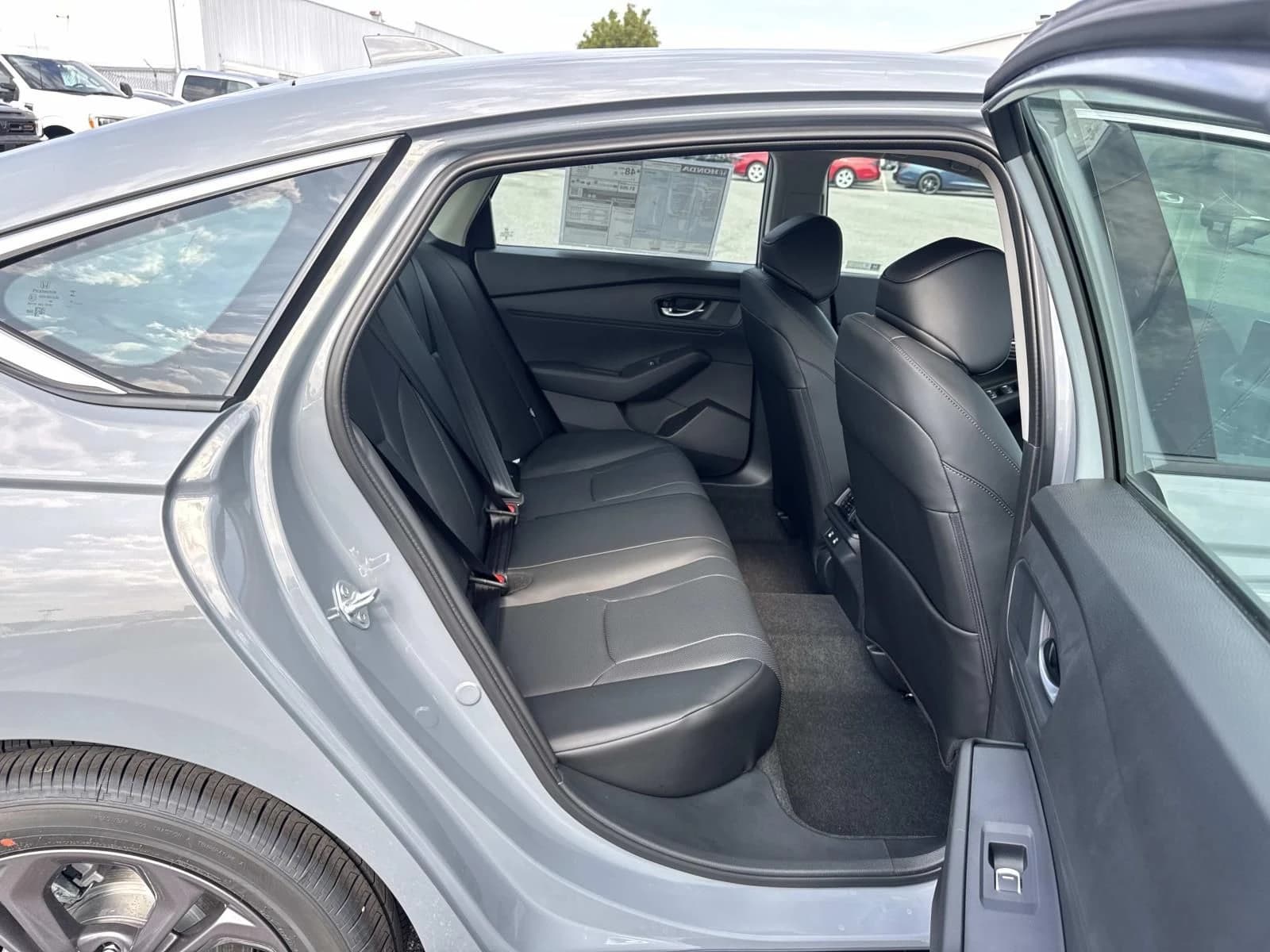 Honda Accord Hybrid EX-L Sedan 2026 — side view