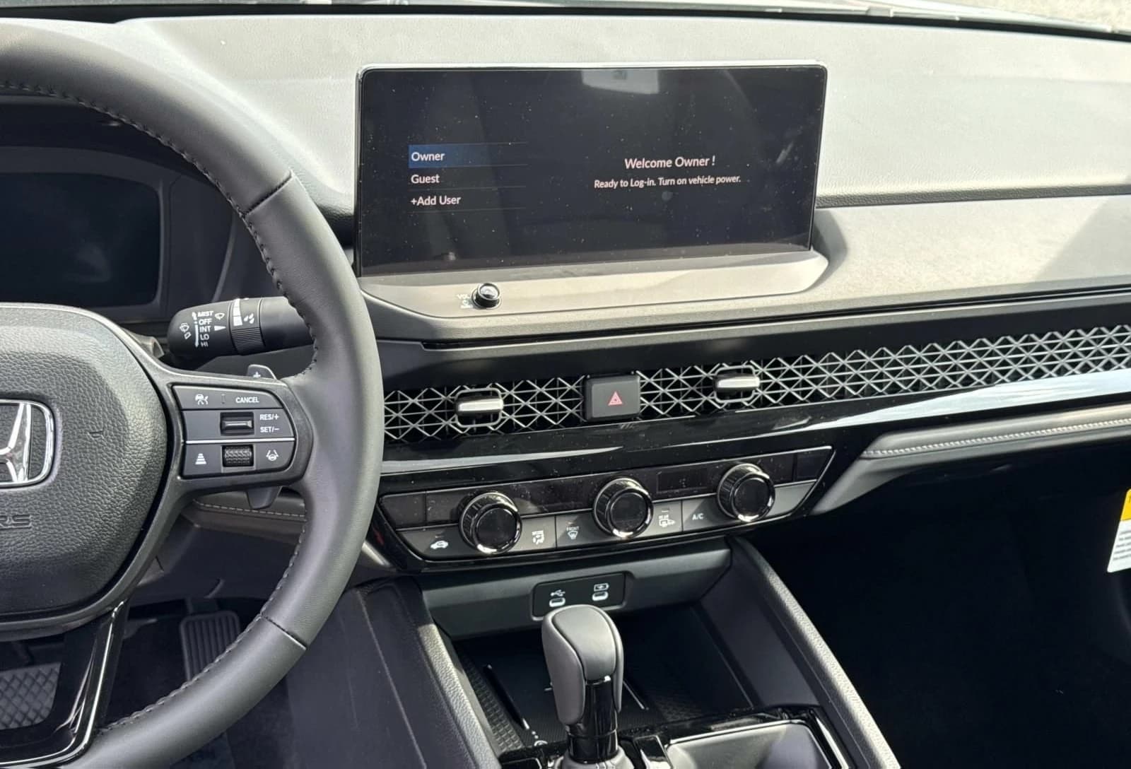 Honda Accord Hybrid EX-L Sedan 2026 — side view