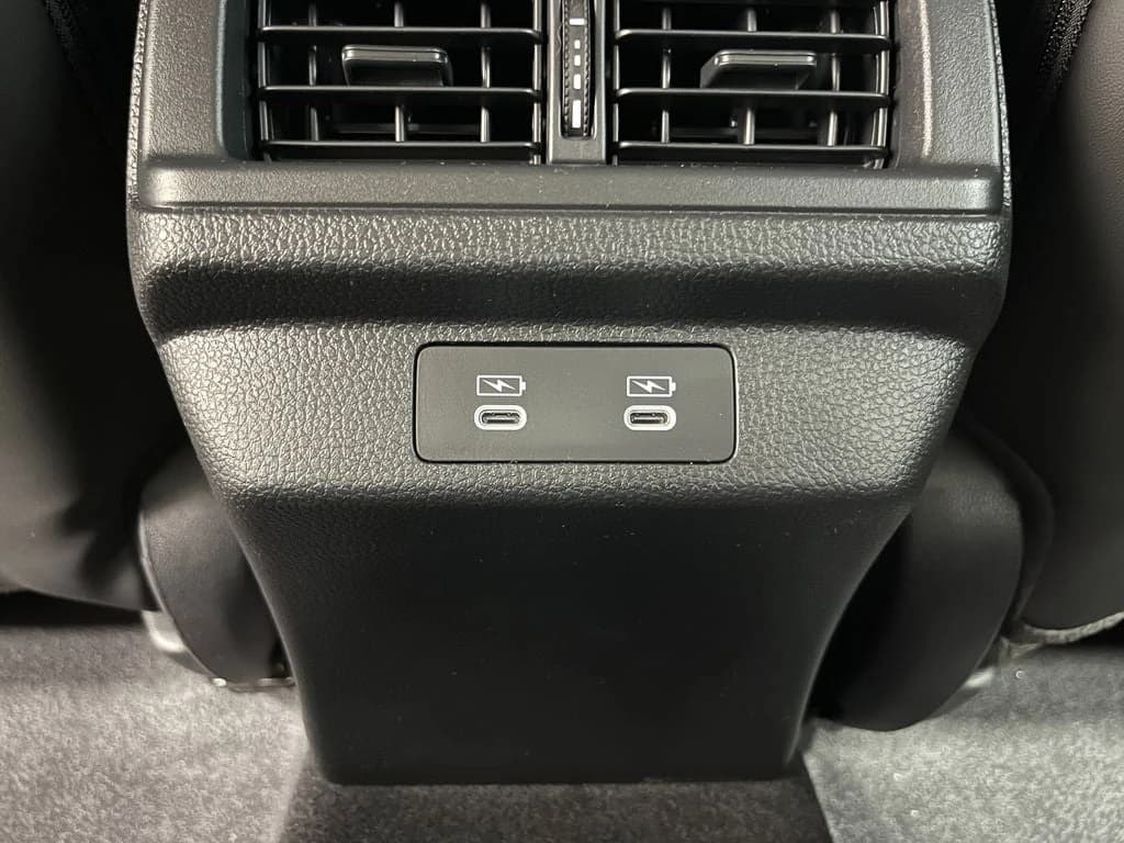 Honda Accord Hybrid EX-L Sedan 2026 — side view