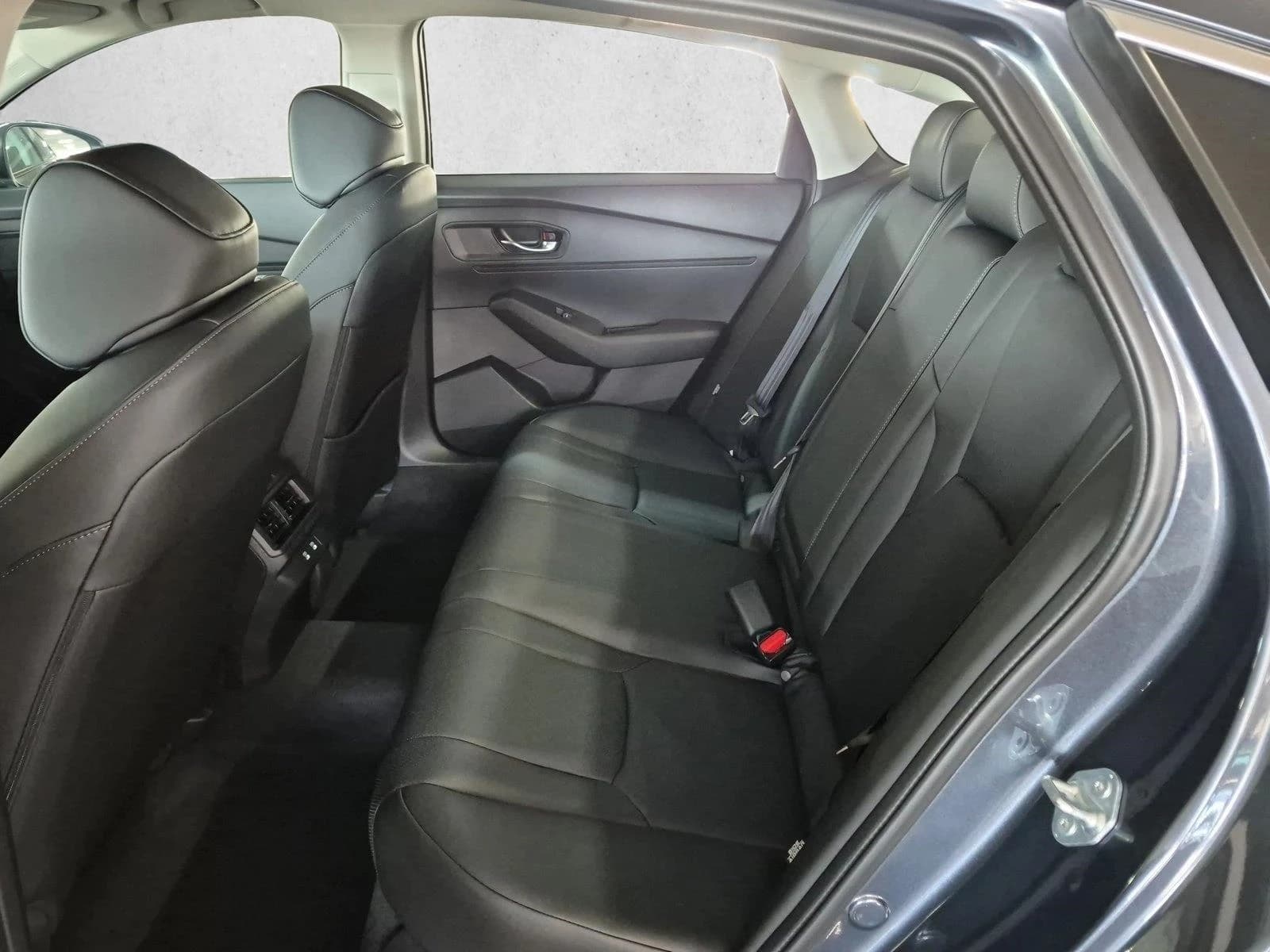 Honda Accord Hybrid EX-L Sedan 2026 — side view
