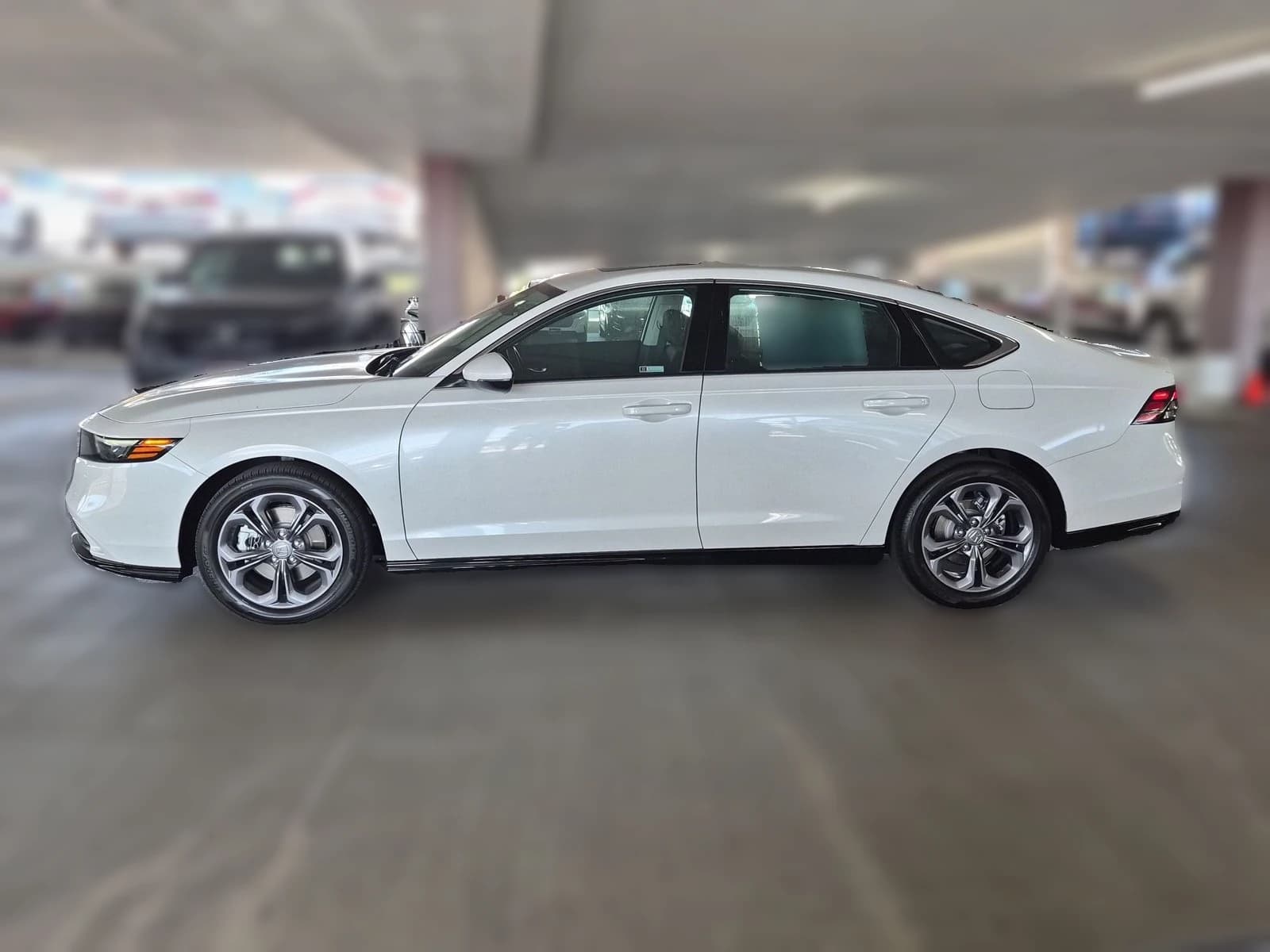 Honda Accord Hybrid EX-L Sedan 2026 — side view