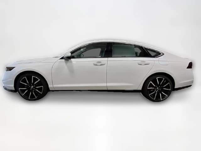 Honda Accord Hybrid Touring Sedan 2026 — side view