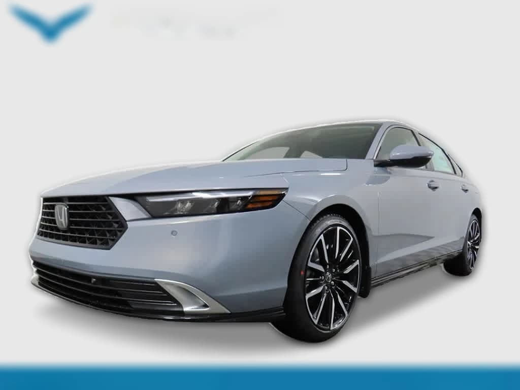 Honda Accord Hybrid Touring Sedan 2026 — side view