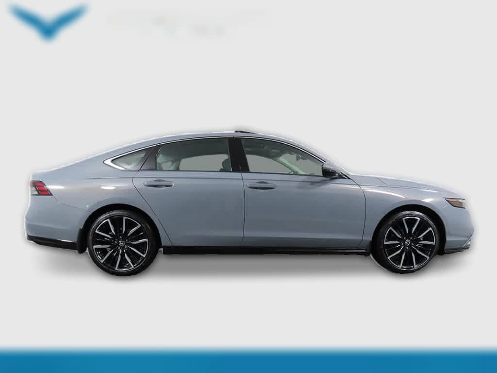 Honda Accord Hybrid Touring Sedan 2026 — side view