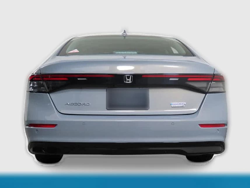 Honda Accord Hybrid Touring Sedan 2026 — side view