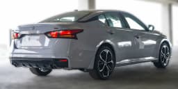 Nissan Altima SR FWD 2026 — side view
