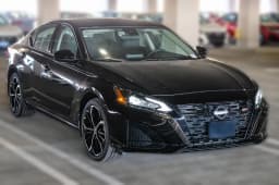Nissan Altima SR FWD 2026 — side view