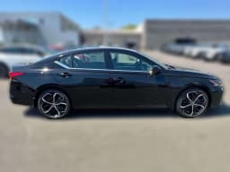 Nissan Altima SR FWD 2026 — side view