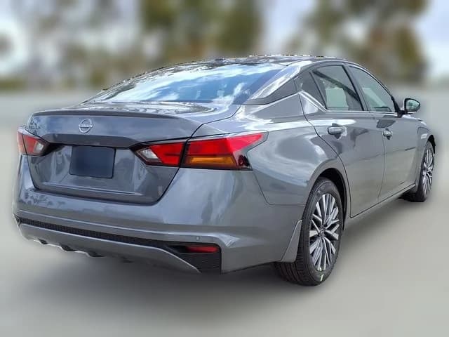 Nissan Altima SV FWD 2026 — side view
