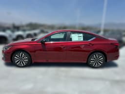 Nissan Altima SV FWD 2026 — side view