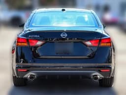 Nissan Altima SV FWD 2026 — side view