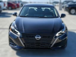 Nissan Altima SV FWD 2026 — side view