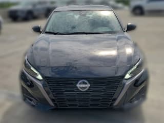 Nissan Altima SV FWD