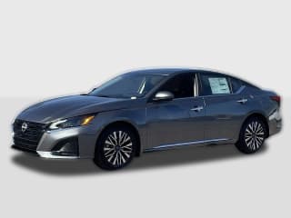 Nissan Altima SV FWD