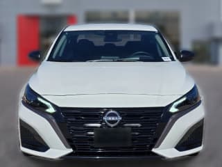 Nissan Altima SV FWD